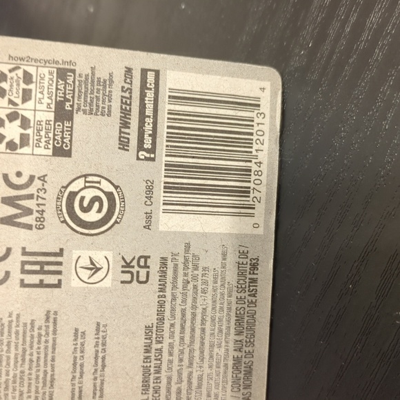 Mattel Hot Wheels Yellow Convertible Car - Picture 3 of 3